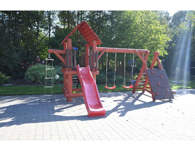 Massivholz Spielturm THEO... Massivholz Spielturm THEO...