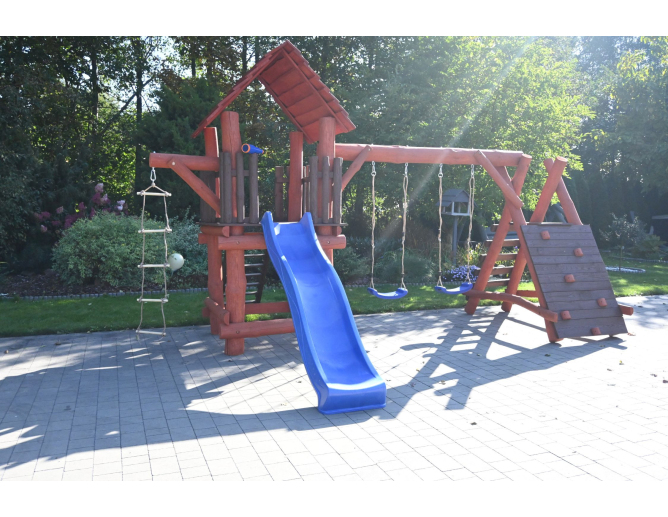 Massivholz Spielturm THEO... Massivholz Spielturm THEO...