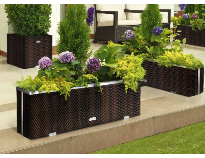 Blumentopf aus Metall SALVIA mit... Blumentopf aus Metall SALVIA mit...