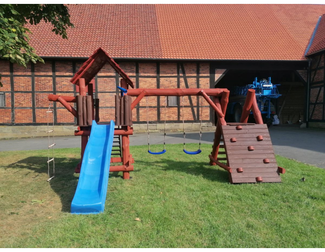 Massivholz Spielturm THEO... Massivholz Spielturm THEO...